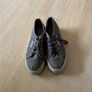 Dark Grey Platform Supergas